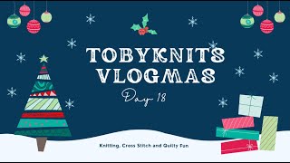 Tobyknits Vlogmas Day 18 - Lobster Trap Tree