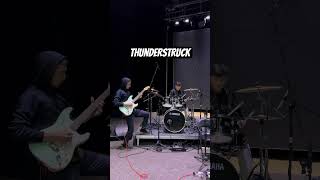 #guitar #rock #metal #acdc #thunderstruck #music #drums #drive #live #shorts #concert #acdccover