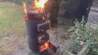 Holzkohle selber machen / Home made charcoal