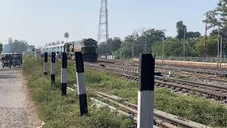 05365 Mb-Rmr Passenger Special Express with mix coaches Mahamana,Utkrisht,DeenDayalu and blue icf.