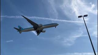 UPCLOSE PLANESPOTTING SEATTLE TACOMA INTERNATIONAL AIRPORT KOREAN AIR BOEING 777-300ER