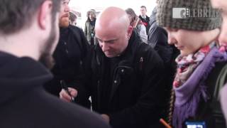 David Draiman from Disturbed greet fans on train station in Moscow, 15.03.2017