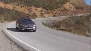 Mercedes-Benz GLA 200 CDI 4Matic Driving Footage