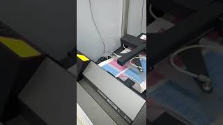 Sang Robot Cutting Stiker beraksi