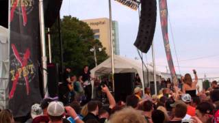 Theory of a Deadman - Lowlife - Xfest 2011