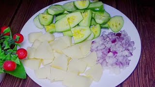 perfect side dish for chapati, rice/pointed gourd curry/parwal masala