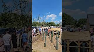 Crazy queue at Clarkson's Diddly Squat Farm Shop #clarksonsfarm #diddlysquat #jeremyclarkson #shorts