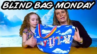 Blind Bag Monday - Episode 227