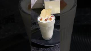 Apple Milkshake Recipe 😋 #appleshake #applejuicerecipe #shorts