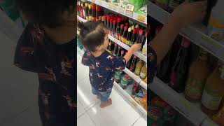 Adek mau beli kecap manis #shorts #shortsviral #funny #funnyvideo #anaklucu #belanja #kecapmanis