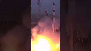 В #космос ! Старт ракеты с космическим кораблем 🚀