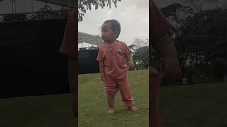 Bayi Belajar jalan mendaki #shorts #baby #cute