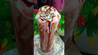 Cake Milkshake🍩😋#shots#ASMR#viral#shortvideo #amazingmilkshake