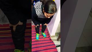 तू अपनी खूबियां ढूंढ,(Day-2) - Basic skating class at home 🏡 👌 #motivation #skating #viral #shorts