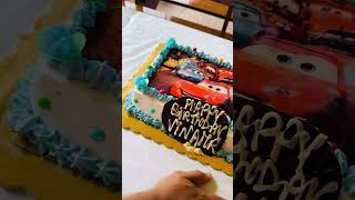 Everything is about Car’s phase right now 🎂❤️🚘 #shorts #carcake #youtubeshorts #happybirthday