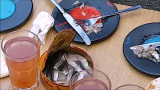 Кушаем знаменитый SURSTRÖMMING!!!