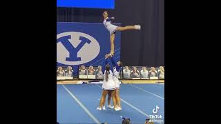 Cool! 4 person cheer routine (Jamie Johnson)