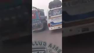 Adil Shah Coach Vs Bala Gujjar Race/ Moterway race Bala gujjar Race / Moterway M4 Lahore Karachi