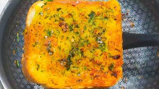 How to prepare a quick recipe for cheese garlic bread!Children's lunch recipe!watch in Easy Cooking.