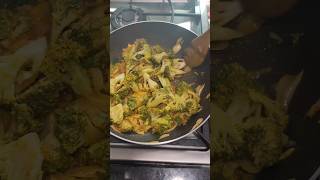 🥦🥚🥦Broccoli egg burji recipe in 10 mins#sidedish #healthy #broccoli #weightloss #lunch #egg #shorts