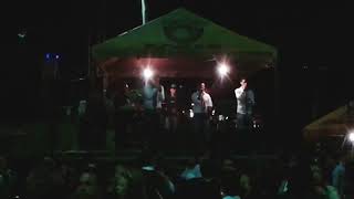 Yakari Orquesta en Vivo