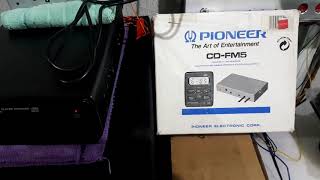 PIONEER CD-FM5 MULTI-PLAY CD ADAPTOR FM modulator unit