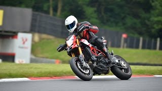 Ducati Hypermotard 939 SP Track day blast at Brandshatch race track