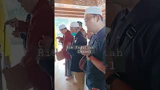 Peziarah asal Banjarmasin ziarah di makam Bung Karno - Blitar Jatim