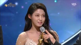 AOA in Blue Dragon Awards 2015 [CC: ENG SUBS]