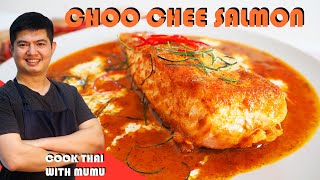 Salmon with Red Curry Sauce (Choo Chee Salmon ฉู่ฉี่แซลม่อน) | Cook Thai with Mumu