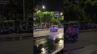 tuk tuk parking in Bangkok at night