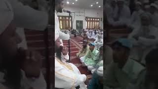 Qari abdul hafeez sab faisalabadi ki mojudgi men zaid bismil ny sama bandh dia