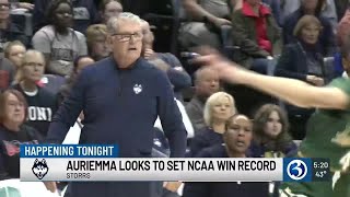 Coach Auriemma looks to make history tonight