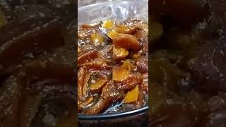 आम की खट्टी मीठी | Sweet And Sour Mango Pickle 🥭😋 #shorts #shortsfeed #viral #yt