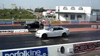 E92 M3 vs Z3-M ultimate bmw show 2008