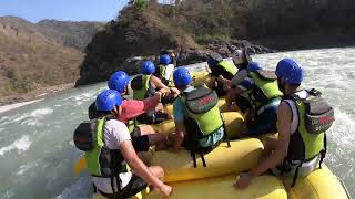 Rishikesh River Rafting Return to Centre Rapids