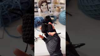 Qi Rong & Ling Wen crochet dolls