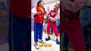 Miralo hasta el final🤣🤣🤣 #fiesta #funny #fiestainfantil #payaso #bromas #clown