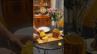 Как почистить ананас?   How to peel a pineapple? #как #ананас #howto #peel #pineapple