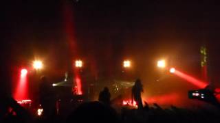 Underoath: "Writing On the Walls" (Live @ Enmore Theatre, Sydney, 11/02/17)