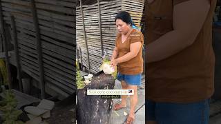 Coconuts selling for P20 EACH in Quezon Province, Philippines 🇵🇭 #shorts