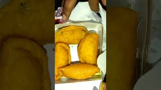 50 Rupees ki 1 gujjiya || Being Foodies #shorts