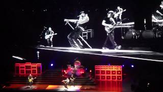 [HD] Van Halen - Everybody Wants Some (Live 04/29/12 - St. Louis, MO)