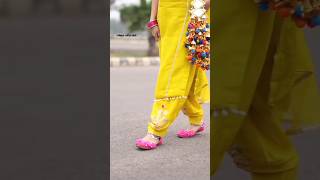 yellow suit lover girls whatsapp status 💛🔥 punjabi romantic song 😍#girlstatusvideo #romanticstatus