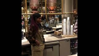 The Roastery, The Largest Starbucks in the World |  世界最大のスタバinシカゴ