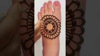 pairon ki mehndi design #pairkimehndi #footmehandi #footmehndidesign #newmehndidesign #mehendi