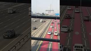 View Of Dubai Metro Station #dubaimetrostation #dubaimetro  #dubaimetrotrain #duabilife #metro