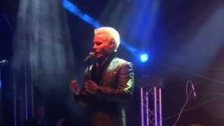 Rhydian -  VERGIN TUTTO AMOR -  Chepstow Castle