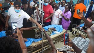 ❤️Watch how Black Stars players storm Komfo Anokye Teaching Hospital after Ghana's 4-3 win over CAR