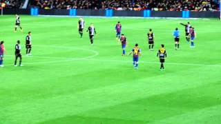 Penalti picado por Xavi.